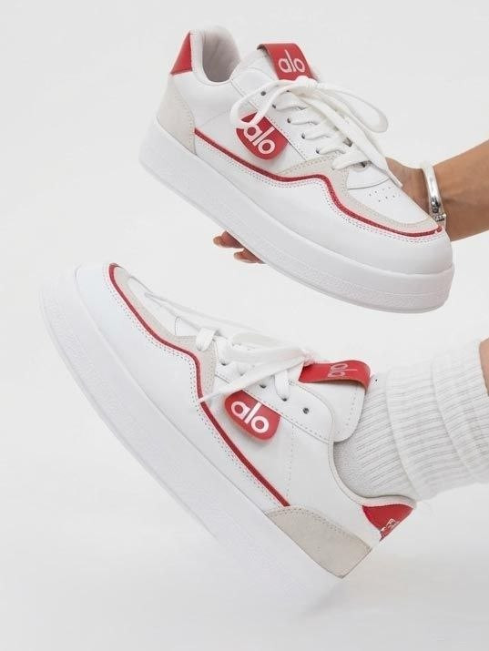ونس زنانه مدل alo سفیدقرمز(۳۷-۳۸-۳۹-۴۰)